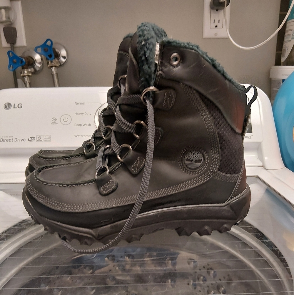 Timberland Black Chilberg 8 Inch Insulated Lace-Up Boots